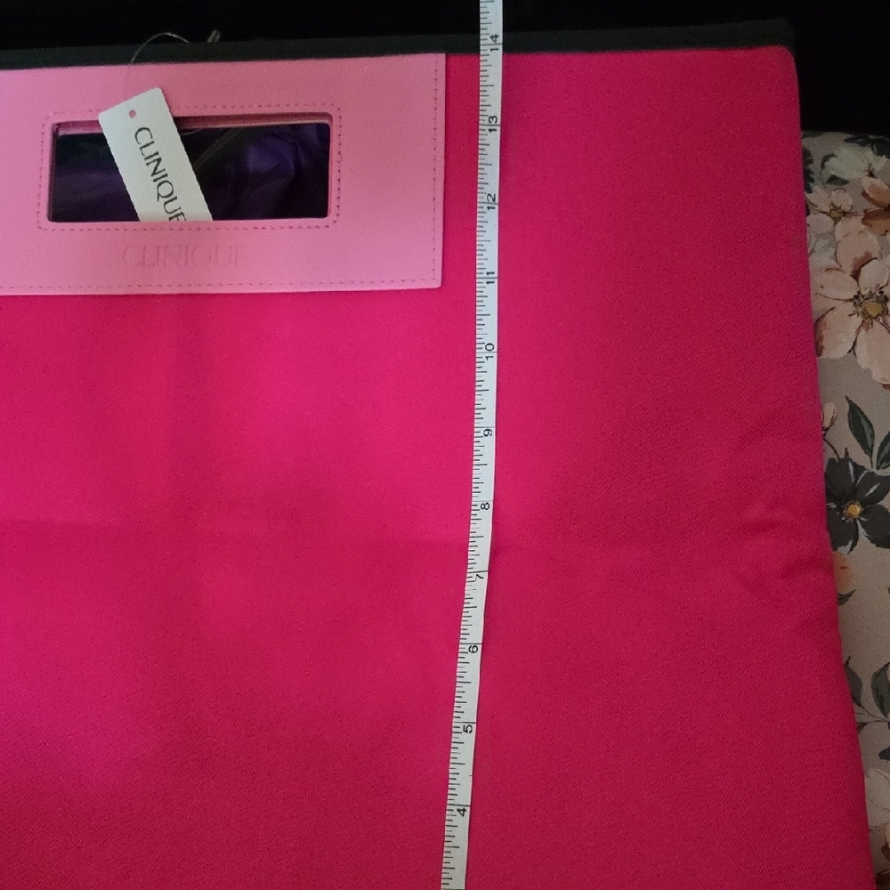 Pink Bag - Picture 2 of 4